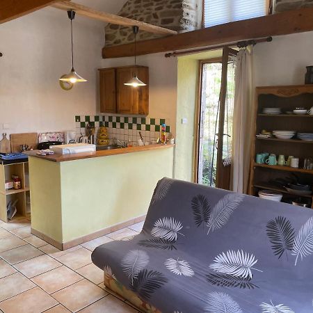 Charmant Petit Gite Au Coeur De L'Ardeche Saint-Melany Eksteriør billede